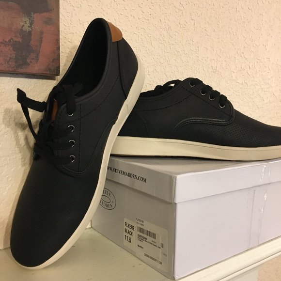 steve madden flyerz sneaker